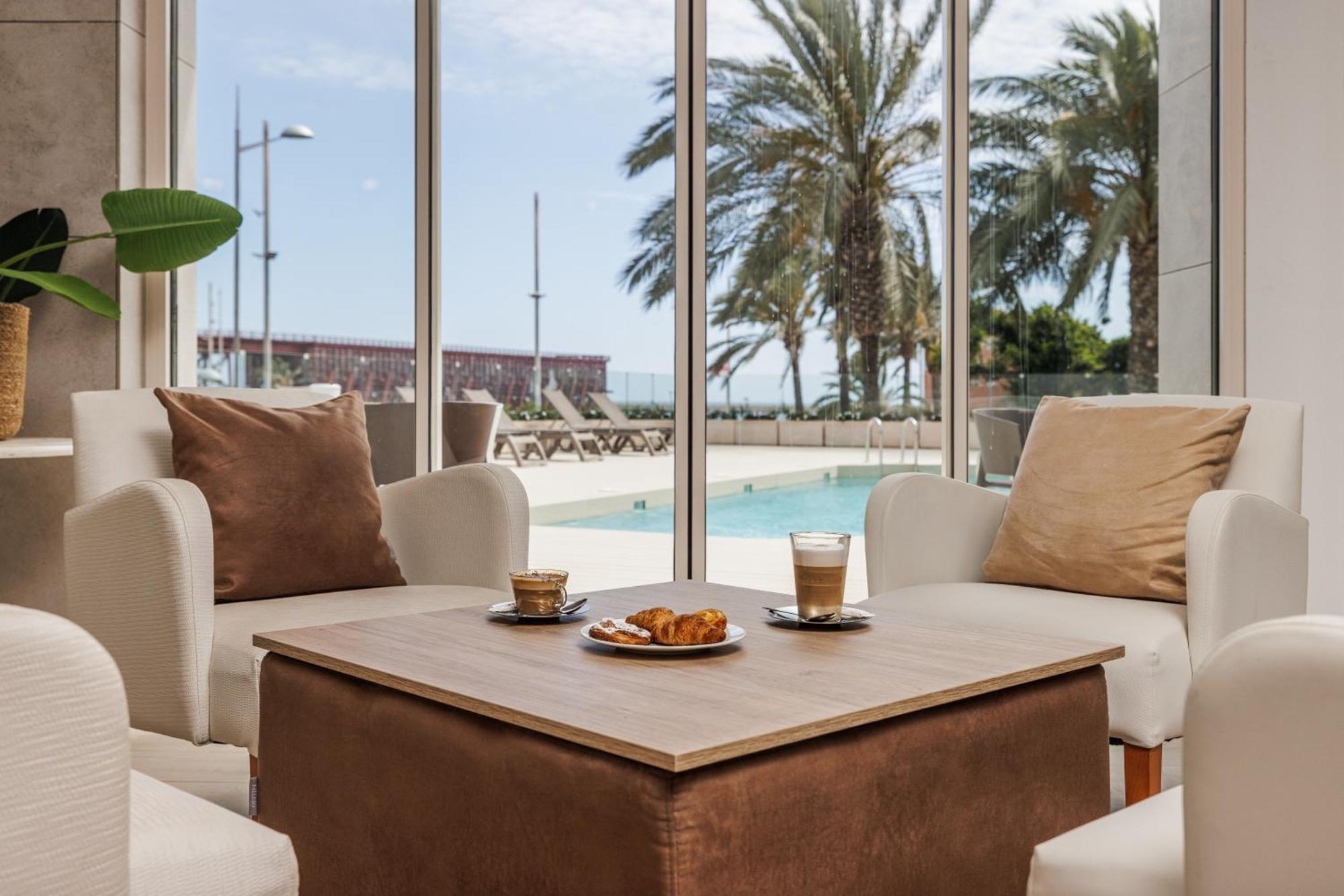 Ohtels Gran Hotel Αλμερία Εξωτερικό φωτογραφία