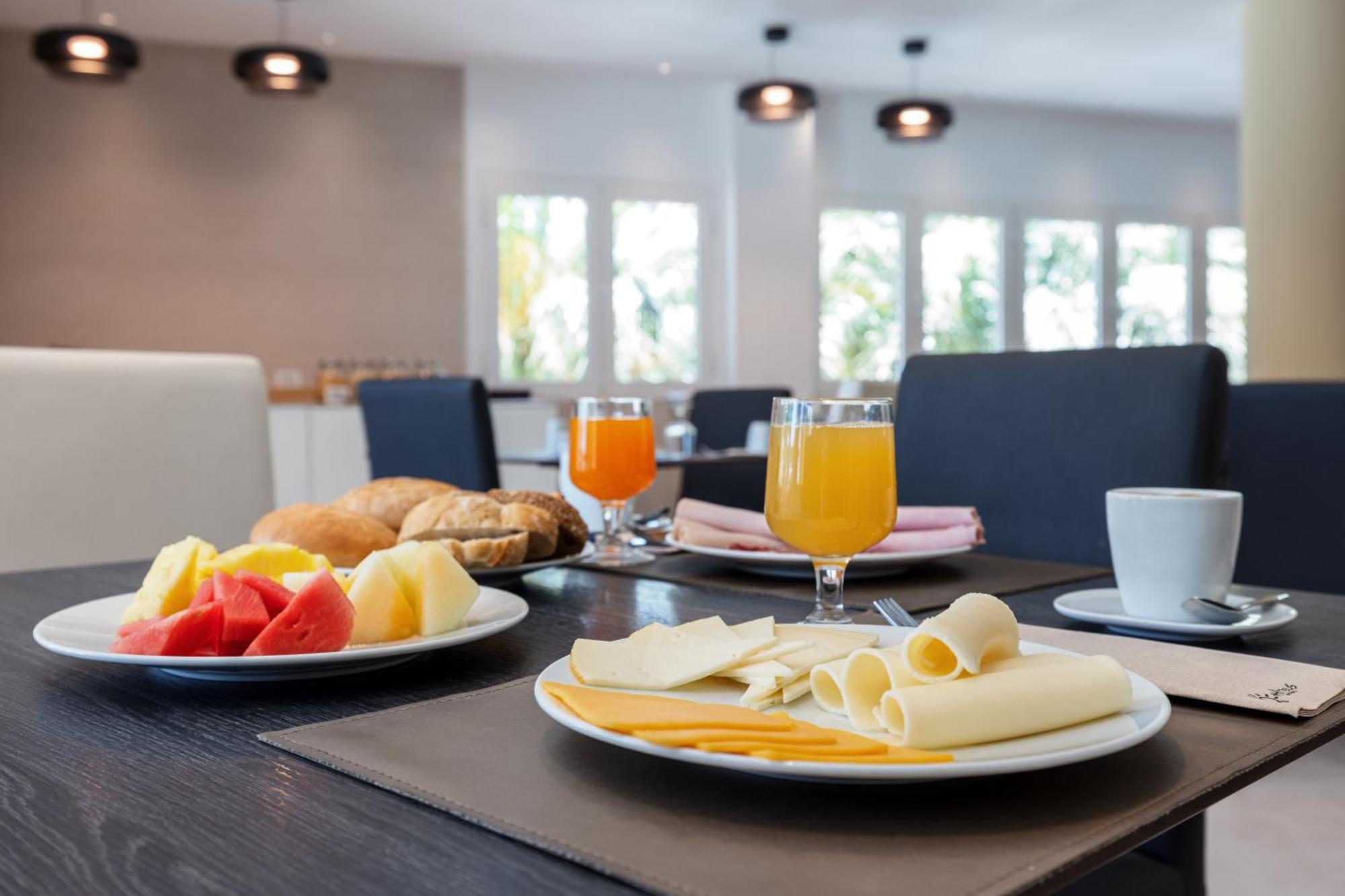Ohtels Gran Hotel Αλμερία Εξωτερικό φωτογραφία